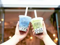 タピオカ,ドリンク,バナナッシュカフェ,カフェ,手,ストロー,テイクアウト,2つ